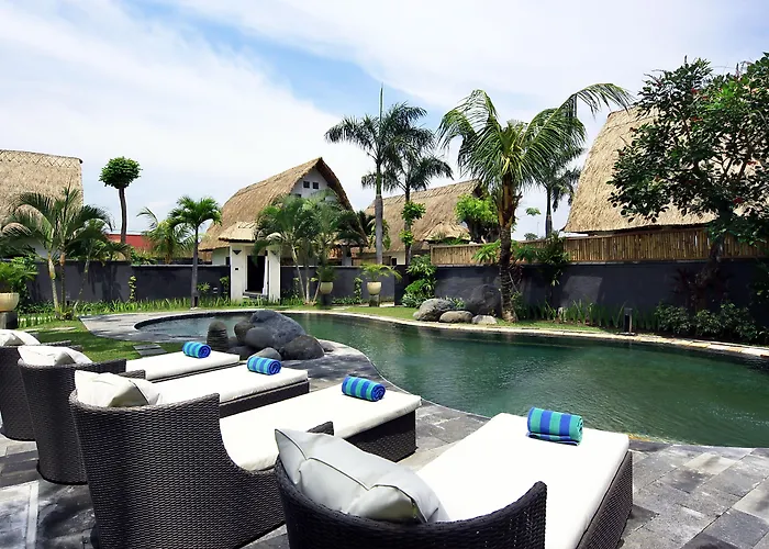 Seminyak (Bali) hotels near The Seminyak Square Shopping Mall