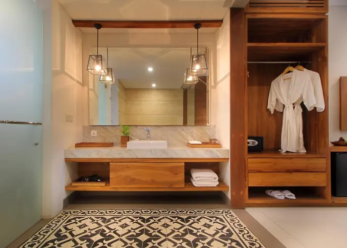 Candi Dasa (Bali) Hotels