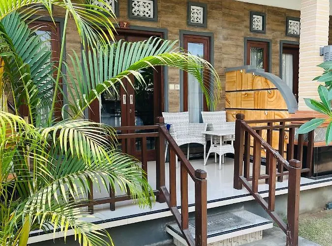 Kastapar Bridge Lembongan Hotel