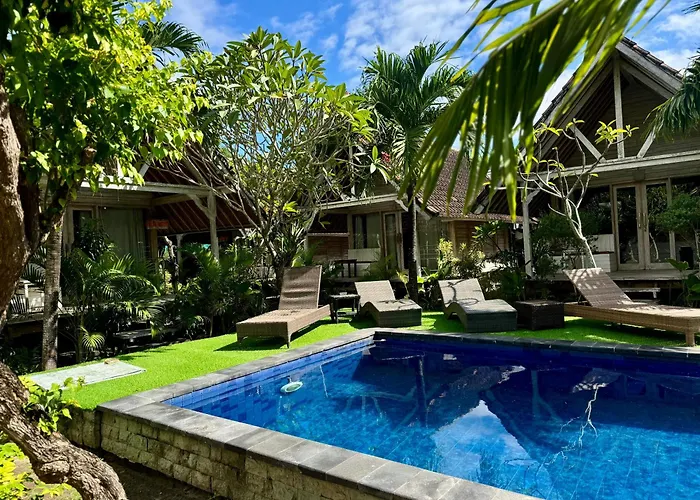 Nusa Lembongan (Bali) Hotels