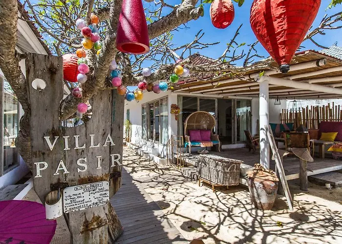 Nusa Lembongan (Bali) hotels near Manta Bay Snorkeling